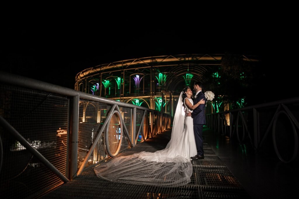 Ópera Arte: Seu Cenário dos Sonhos para um Mini Wedding inesquecível.